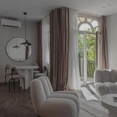 Modern 1 Bedroom Next To Monte Carlo *